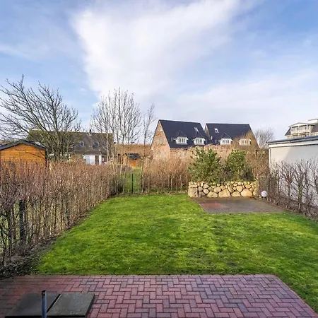 Doppelhaushaelfte In St Peter-ording Böhl